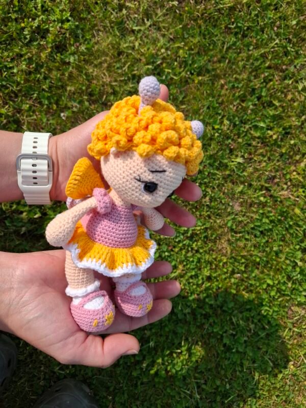 Minkštas žaislas – Lėlė - Drugelis 18cm – vaizdas 3
