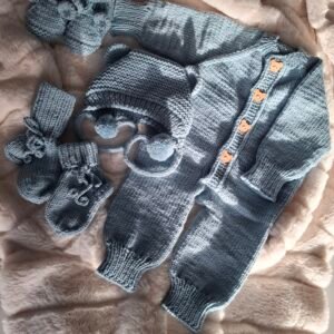 Kūdikio komplektukas iš 100% merino vilnos (0 - 3 mėn.) - Rankų darbo megztas
